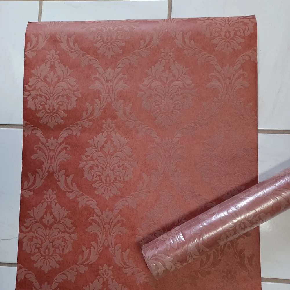 Wallpaper Red Damask